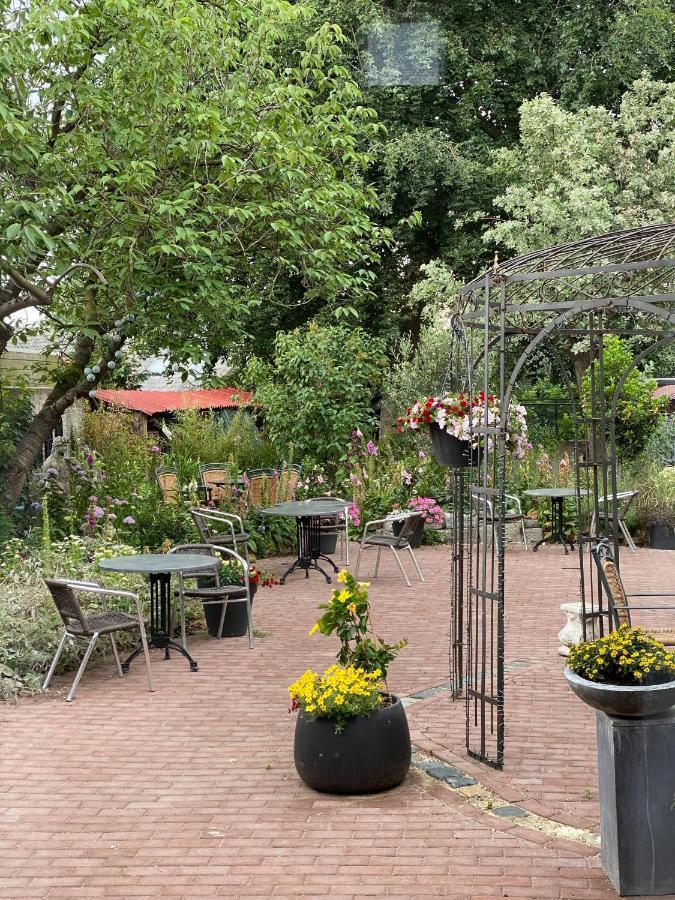 Bed and Breakfast Atalanta-Wellness Roermond 'De Wethouder' Herten Екстер'єр фото