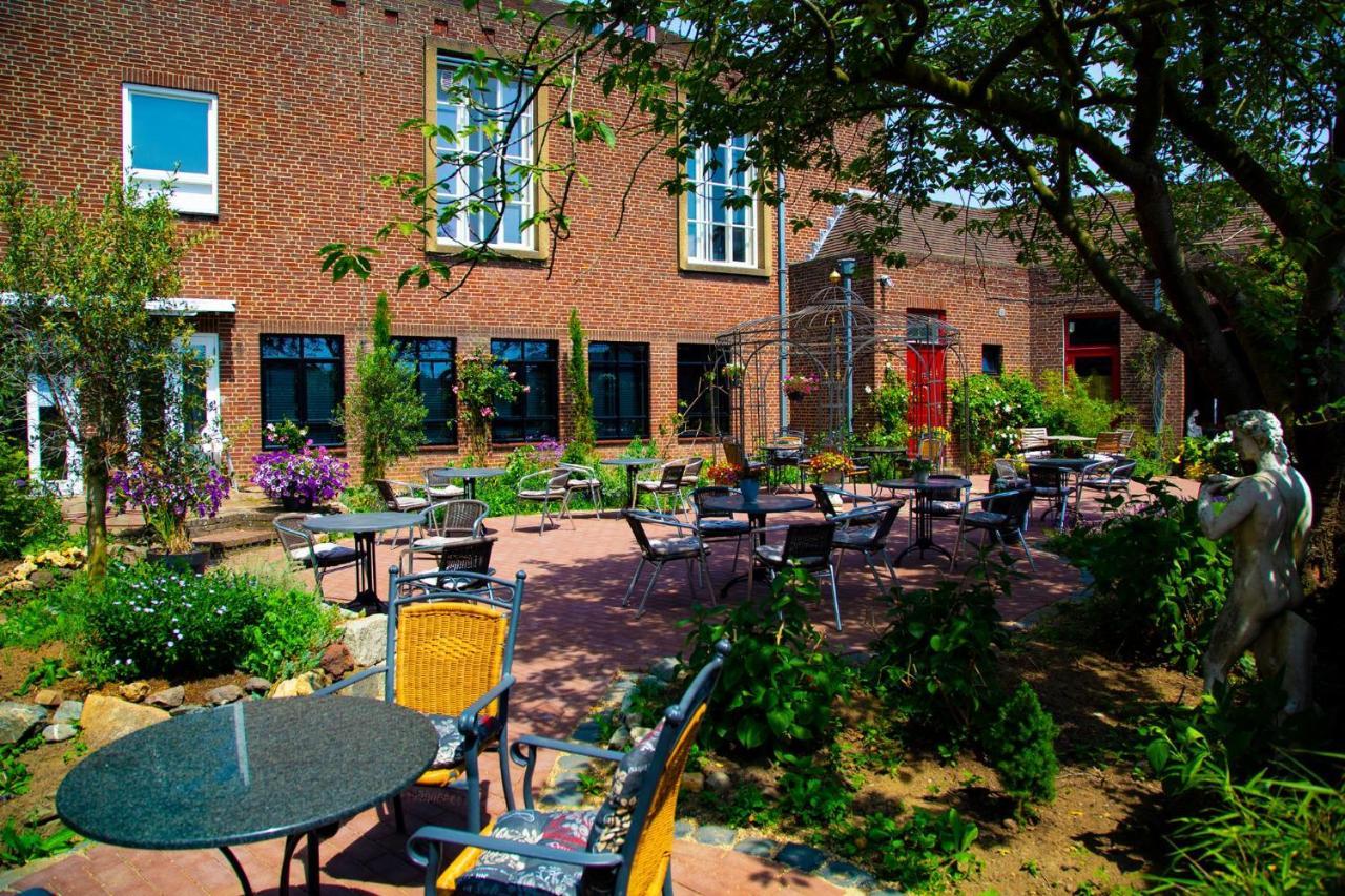 Bed and Breakfast Atalanta-Wellness Roermond 'De Wethouder' Herten Екстер'єр фото
