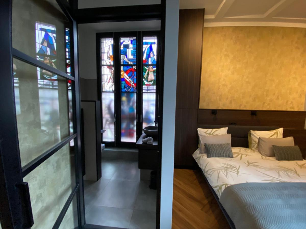 Bed and Breakfast Atalanta-Wellness Roermond 'De Wethouder' Herten Екстер'єр фото