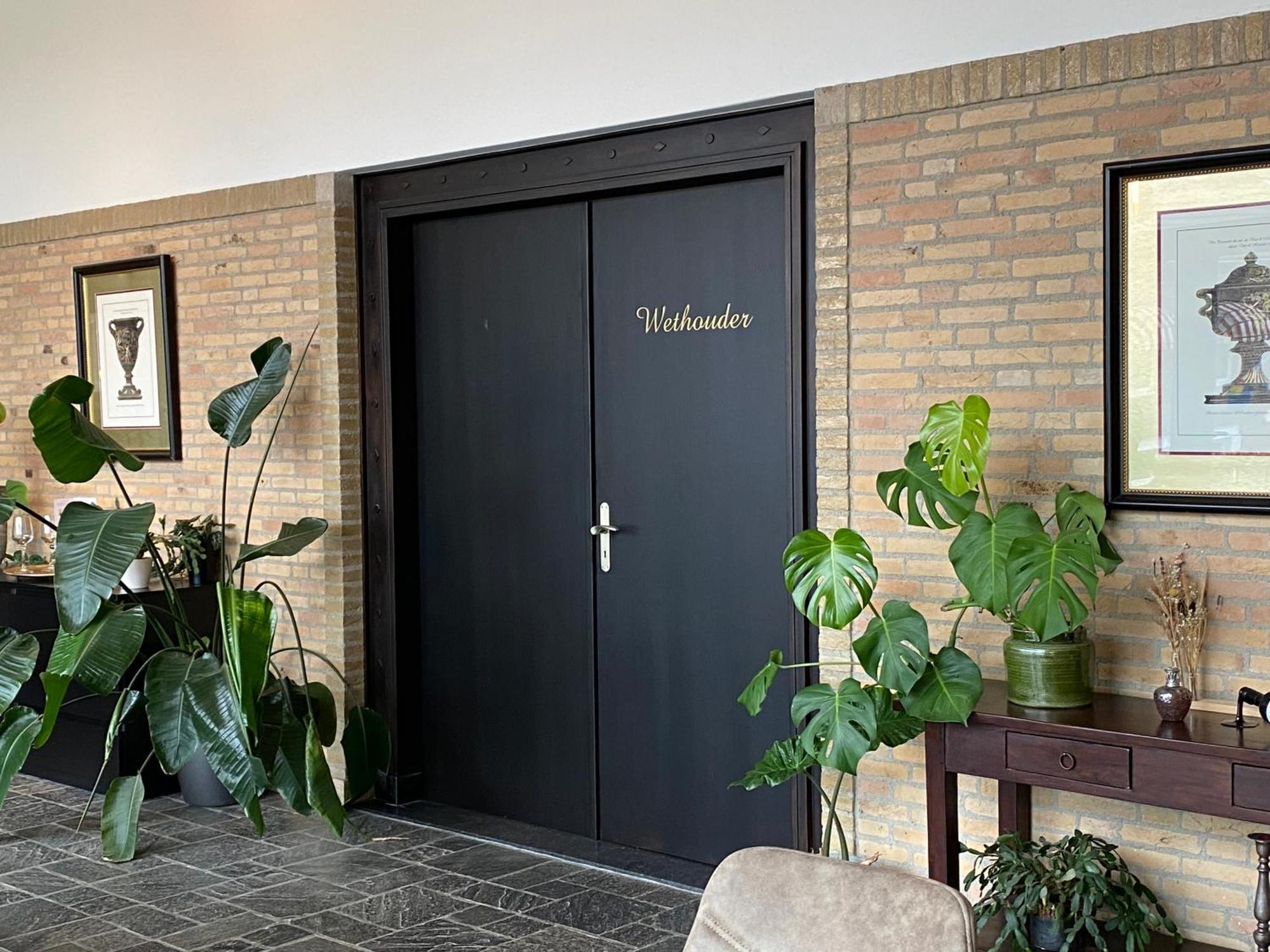 Bed and Breakfast Atalanta-Wellness Roermond 'De Wethouder' Herten Екстер'єр фото